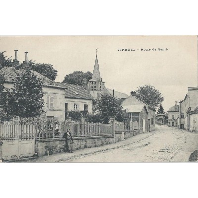 Vineuil - Route de Senlis (Picardie)